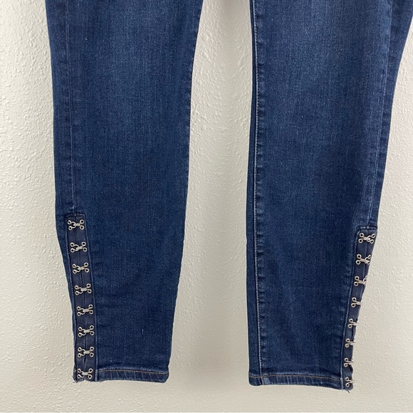 GOOD AMERICAN Dark Wash Denim Good Waist High Rise Hook & Eye Skinny Jeans - Picture 4 of 11